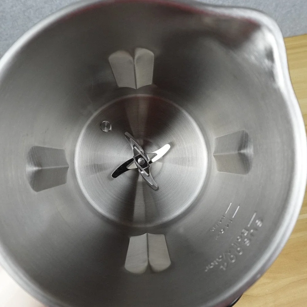 NuttyWhiz Nut Milk Maker Machine 10 Blade 42oz Homemade Almond, Soy, Oat, Juice
